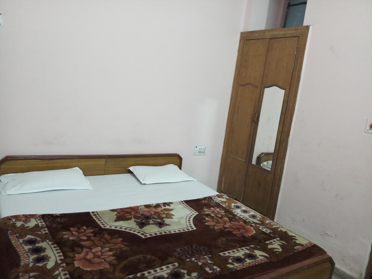 Hotel Satkar, Haridwār Eksteriør billede