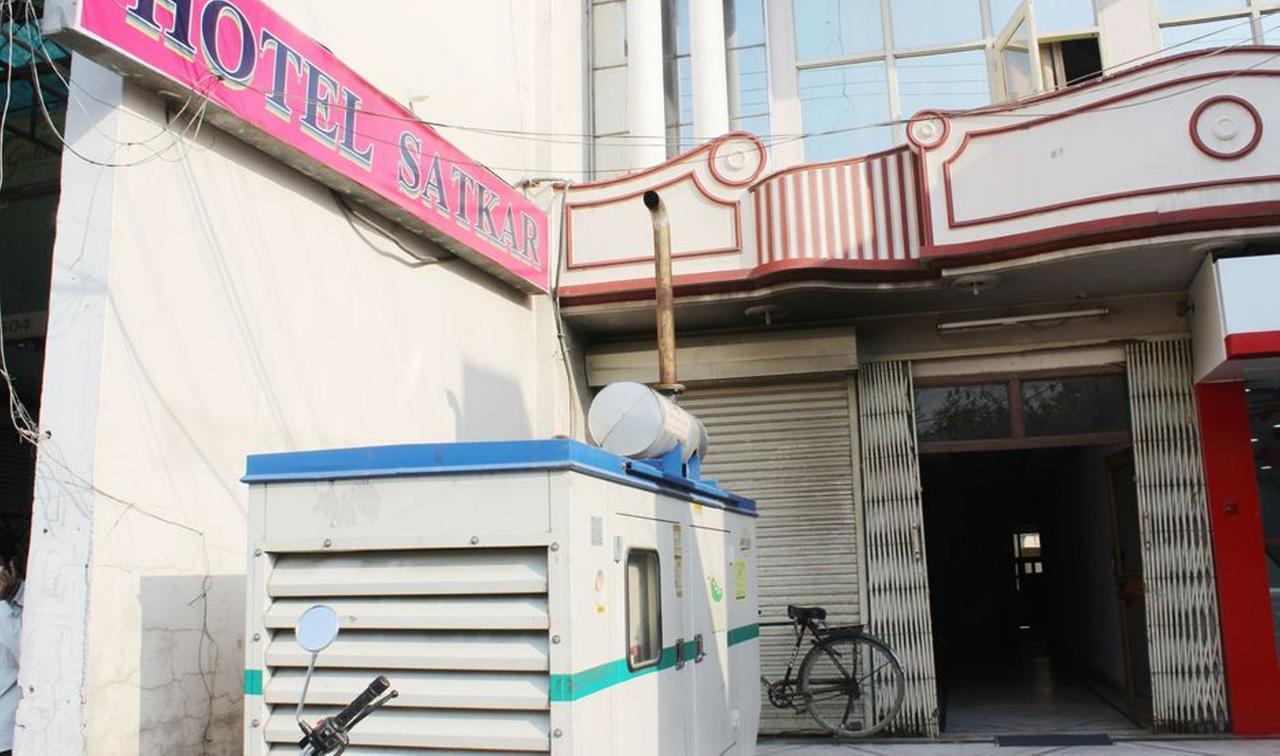 Hotel Satkar, Haridwār Eksteriør billede